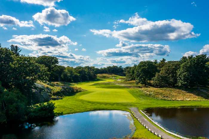 The Country Club | Hole 10